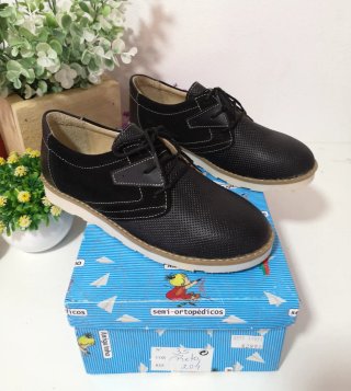 Sapatos Criança Preto Tam. 35