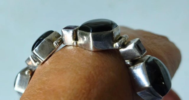 Pulsera de Plata de Ley con Ónix y Amatistas