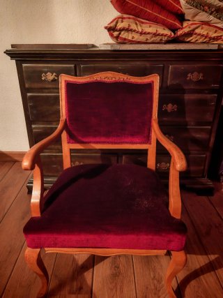 2 Sillones de Madera y Terciopelo