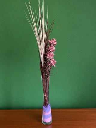 Arreglo floral decorativo jarrón cristal