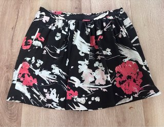 Falda Victorio & Lucchino Talla 40