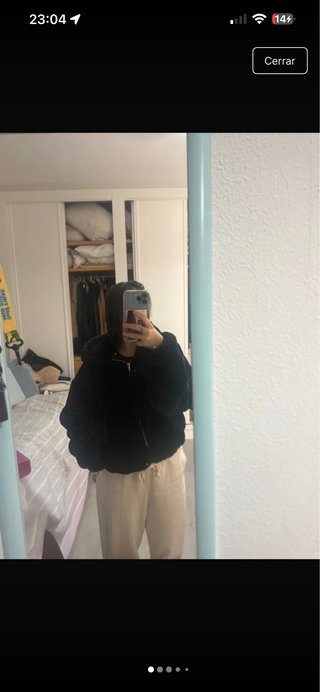 Chaqueta pelo negra talla M nueva