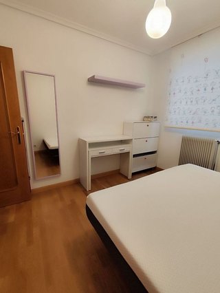 Piso en alquiler en Hospital - G3 - G2 en Burgos