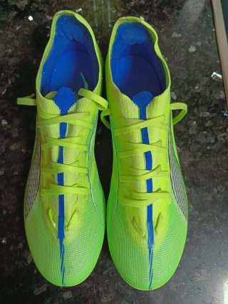 Botas de fútbol Puma Talla 41