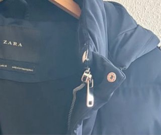 Plumas grueso azul Zara