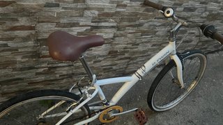 2 Bicicletas BTWIN poco uso (pinchadas)