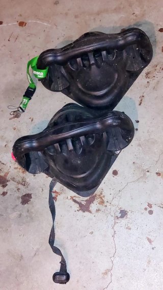 Portaesquís magnéticos para coche