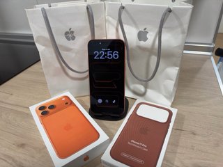 iPhone 17 Pro Max Naranja