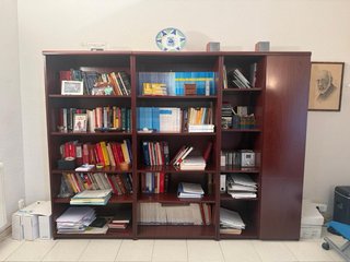 Muebles de despacho completos en madera