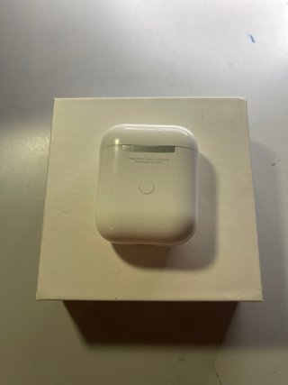 AirPods 2 Apple