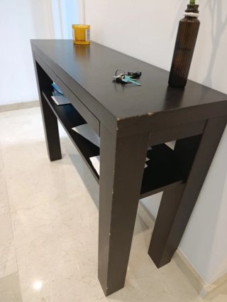 Mueble recibidor de madera