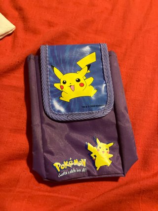 Funda Pokémon Pikachu para Game Boy (Año 2000)