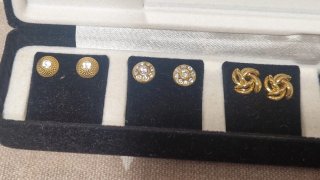 Set de 6 Pendientes Pierre Cardin