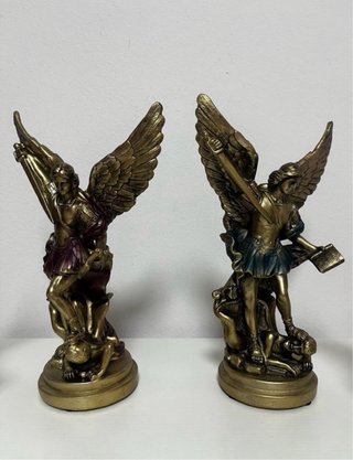 4 COLORES FIGURA ARCANGEL SAN MIGUEL. REGALO