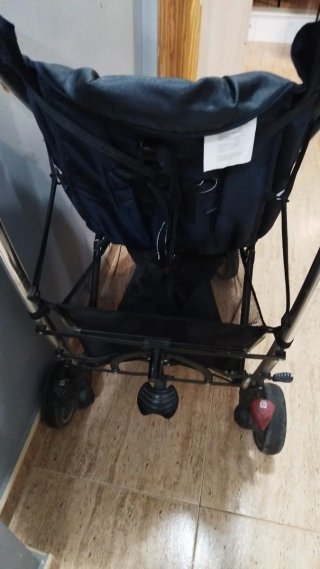 Silla de paseo azul