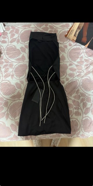 Vestido corto negro Bershka