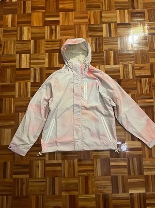 Chaqueta Golf Wang impermeable rosa