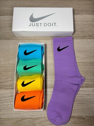 Pack 5 pares calcetines Nike Multicolor con caja