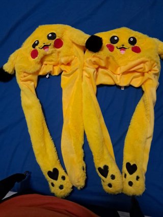 2 Gorras de Pikachu con Luces