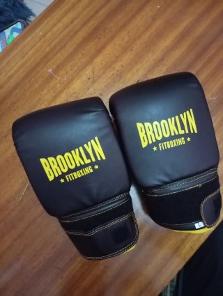 Guantes de Boxeo Brooklyn Fitboxing Negros