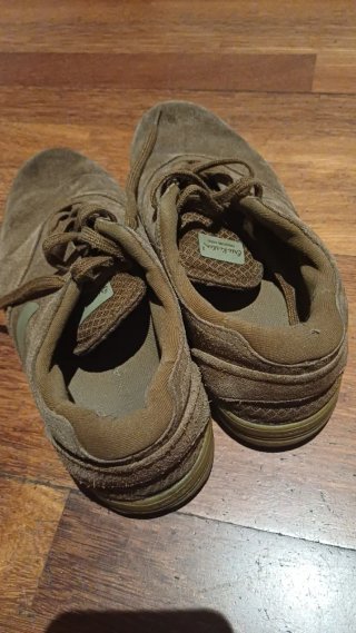 Zapatillas Nike Marrón/Oliva Talla 41