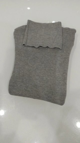 Jersey de Cuello Alto Gris
