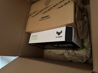 RTX 5090 ASUS TUF Gaming OC 32GB Nueva