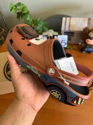 Crocs Mate Cars