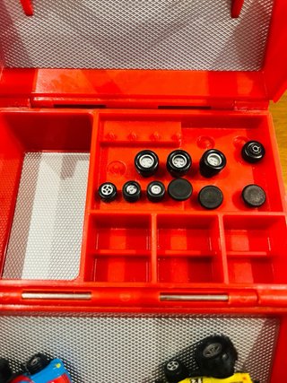 Taller Micro Machines Rojo Caja Roja y 2 Coches