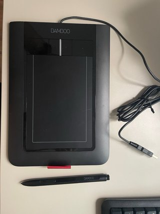Tableta Gráfica Bamboo Pen & Touch + funda