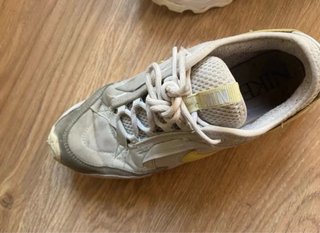 Zapatillas Nike Gris y Amarillo