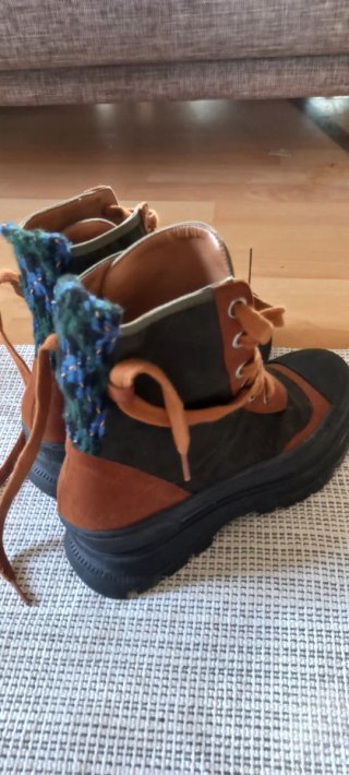 Botas Mireia Playa T36 Marrones y Verdes