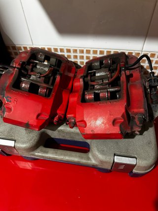 Pinzas Brembo 4 pistones