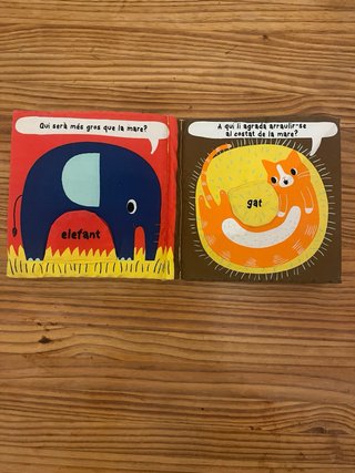 Libro de tela con diferentes texturas-sonidos.