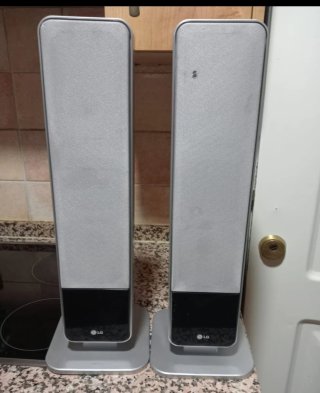 Pareja Altavoces LG 100W 8 Ohmios LHS-5100T