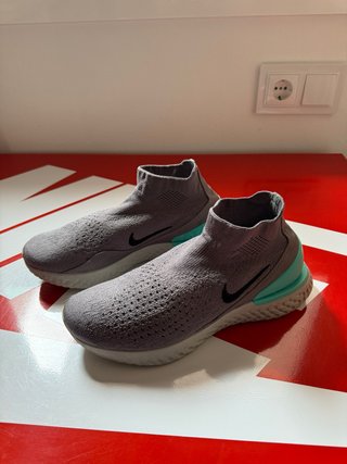 Nike Zapatillas Running Gris y Turquesa