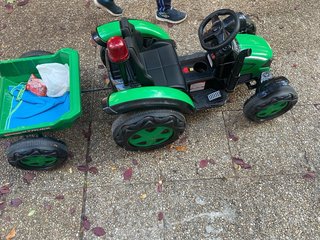 Tractor Eléctrico Infantil 12V con Remolque OFERTA