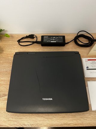 Vintage Toshiba Satellite 4070CDT Windows 98 Retro