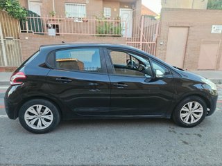 peugueot 208 año2013