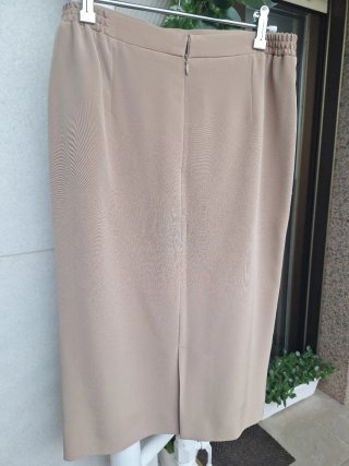 Traje de señora Cuesta beige 3 piezas