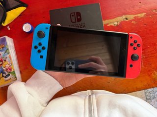 Nintendo Switch + 3 giochi