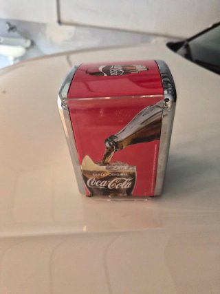 Servilletero Coca-Cola la medida es estander