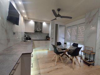 Montador de cocinas, puertas y parquet en Lleida