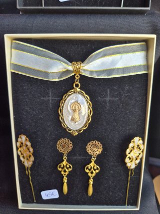 Conjunto Baturra Artesanal Traje Regional