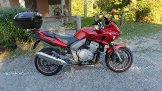 Honda CBF 1000