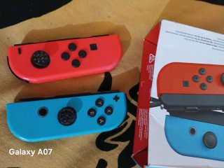 Mandos Joy-Con Nintendo Switch Azul y Rojo