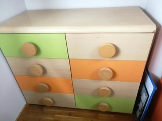 Habitación infantil muy bonita en buen estado