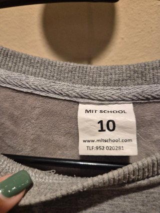 Sudadera MIT SCHOOL MÁLAGA Gris Talla 10