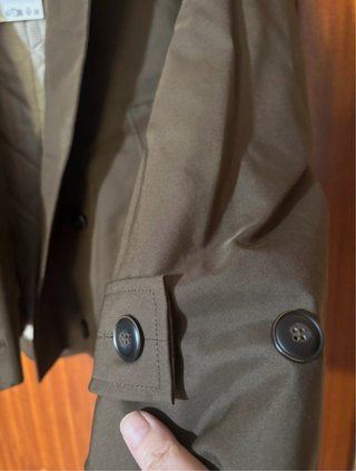 Trench Zara ZW Collection tipo Barbour