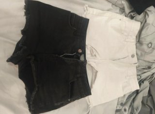 Camisetas pantalones y falda